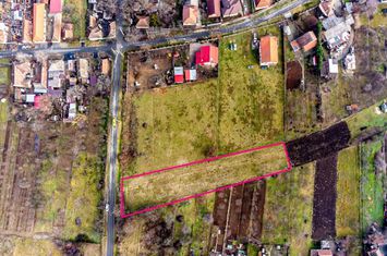 Teren generos în Ghioroc – Ideal pentru parcelare. Suprafață 2400 mp. anunturi imobiliare Arad