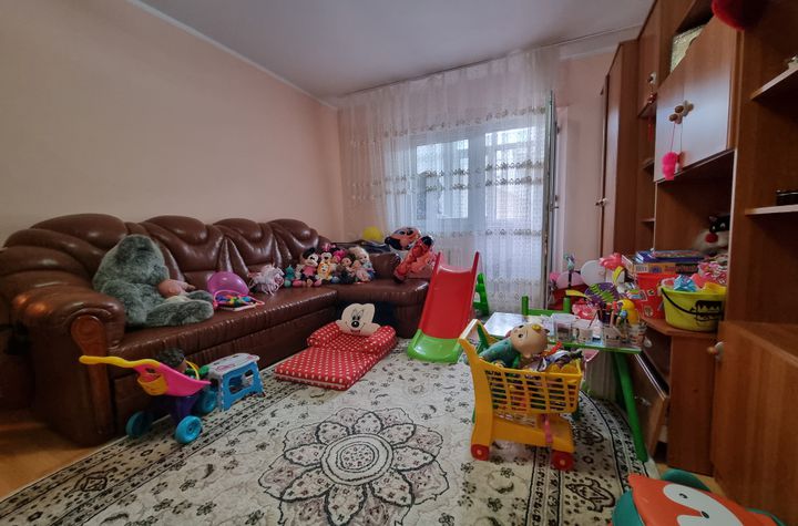 Apartament 2 camere de vanzare CENTRAL - Bacau anunturi imobiliare Bacau