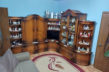 Apartament 3 camere de vanzare NUFARUL - Bihor anunturi imobiliare Bihor