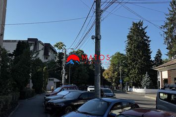Apartament 2 camere de vanzare CENTRU - Prahova anunturi imobiliare Prahova
