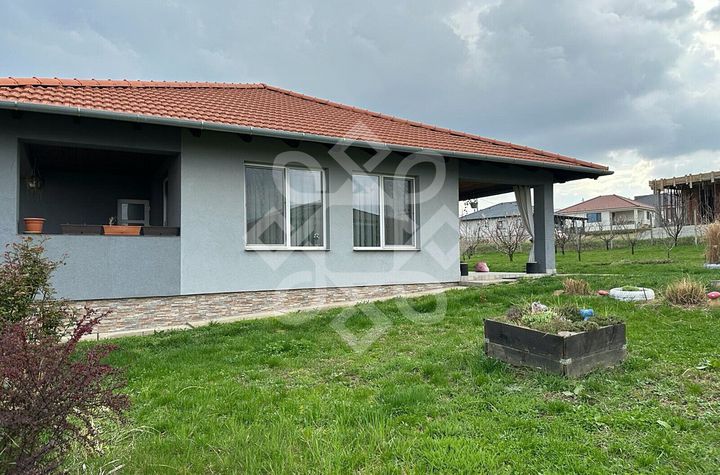 Casă - 3 camere de vanzare PALEU - Bihor anunturi imobiliare Bihor