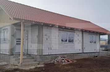 Casă - 3 camere de vanzare ALBA IULIA - Alba anunturi imobiliare Alba