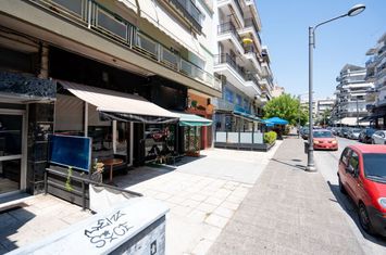 Spațiu comercial parter 28 mp, centru Drama anunturi imobiliare Grecia