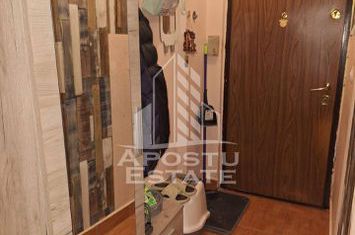 Apartament cu 2 camere, etajul 2, zona Sagului anunturi imobiliare Timis