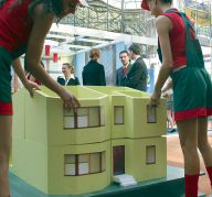 «Prima Casă» construită de la zero prin asociere are fundaţia şubredă