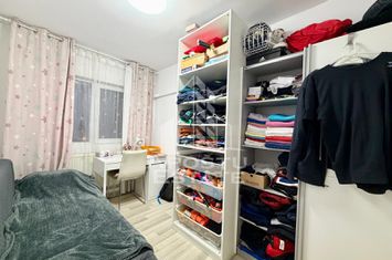 Apartament cu 4 camere,boxa, centrala proprie, Zona Lipovei Timisoara anunturi imobiliare Timis