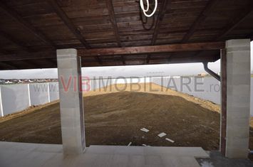 Casă - 5 camere de vanzare DOMNESTI - Bucuresti anunturi imobiliare Bucuresti