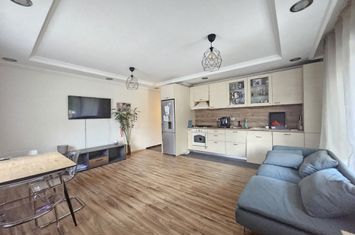 VANZARE 3 CAMERE COMPLEX CU PISCINA-IANCU NICOLAE anunturi imobiliare Bucuresti