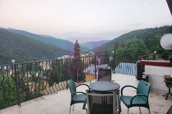 Hotel Boutique de vanzare in Sinaia anunturi imobiliare Prahova
