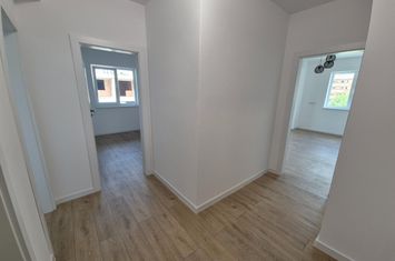 Apartament 3 camere de vanzare SIBIU - Sibiu anunturi imobiliare Sibiu