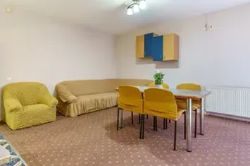 Apartament 4 camere de vanzare FLORESTI - Cluj anunturi imobiliare Cluj
