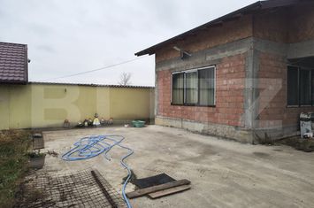 Casă - 7 camere de vanzare BARAITARU - Prahova anunturi imobiliare Prahova