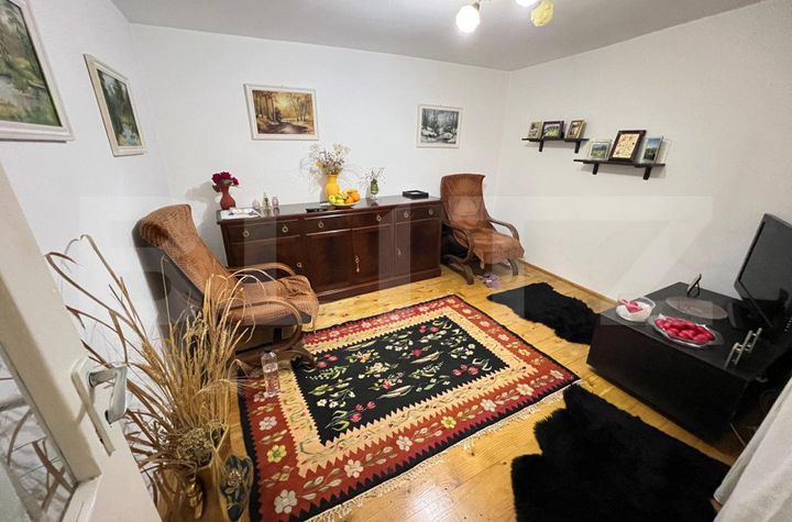 Casă - 5 camere de vanzare VALEA ROSIE - Dolj anunturi imobiliare Dolj