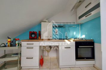 Apartament cu 2 camere, centrala proprie, zona Girocului anunturi imobiliare Timis