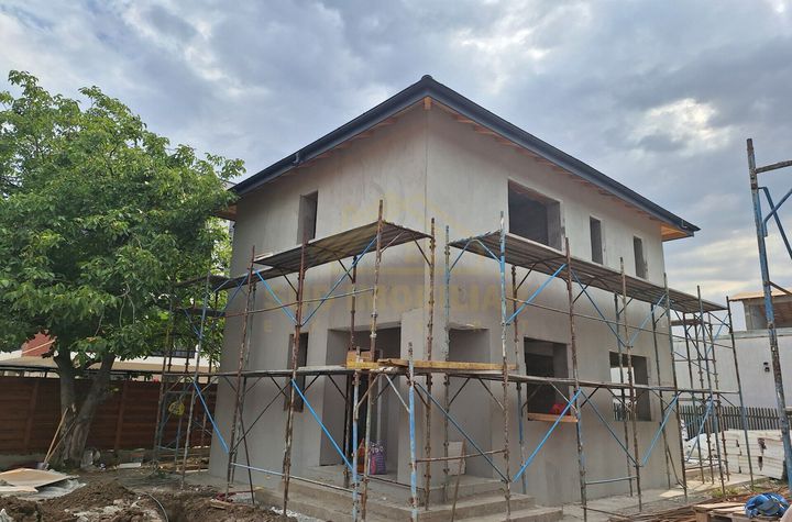 VILA INDIVIDUALA P+1-STR.ASTRELOR(METROU BERCENI) anunturi imobiliare Bucuresti
