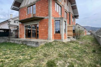 Vilă - 5 camere de vanzare BISTRITA - Bistrita-Nasaud anunturi imobiliare Bistrita-Nasaud