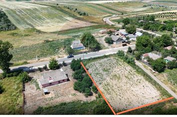 Teren  intravilan in Soroceni  Unteni / DJ 29 anunturi imobiliare Botosani