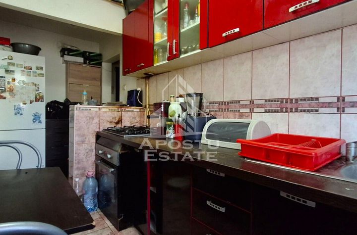 Apartament 2 camere,semidecomandat,zona Romanilor anunturi imobiliare Arad