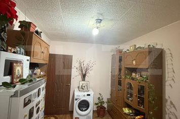 Apartament 3 camere de vanzare GAESTI - Dambovita anunturi imobiliare Dambovita