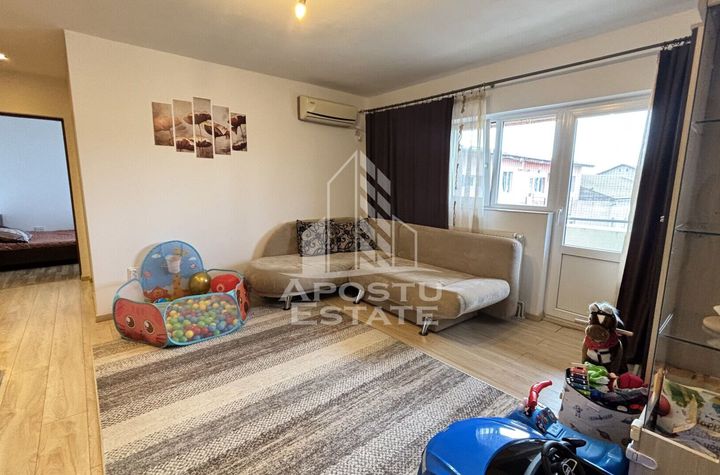Apartament cu 3 camere, centrala proprie, zona Girocului anunturi imobiliare Timis