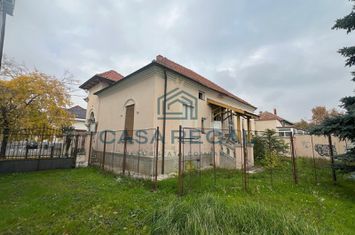 Proprietate unica de vanzare central + 1215mp teren anunturi imobiliare Bihor