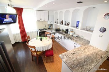 3 camere de inchiriat Etj 1 Zona McDonald's !! anunturi imobiliare Olt