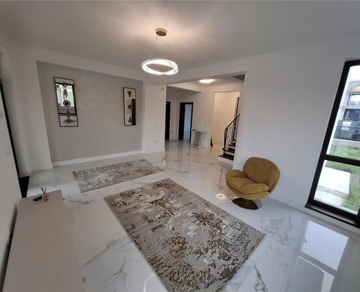 Vilă 4 cam Popas Pacurari, 180 mp, P+1