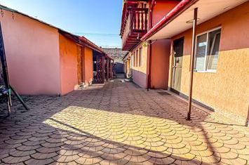 Casă zona Plastor (Calea Clujului). 90 000 E. Comision 0. anunturi imobiliare Bihor