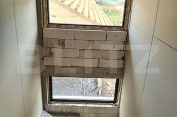 Casă - 4 camere de vanzare TARGOVISTE - Dambovita anunturi imobiliare Dambovita