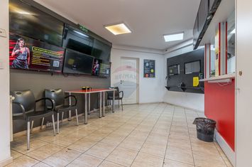 Spațiu comercial de 50mp de vânzare în zona Central anunturi imobiliare Vaslui
