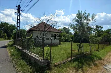 Casă - 3 camere de vanzare BAIA DE CRIS - Hunedoara anunturi imobiliare Hunedoara