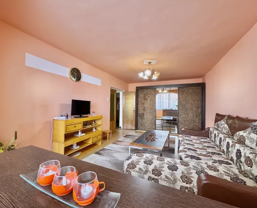 Apartament 2 camere Calea Dumbravii, 59 mp