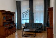 650 €, Apartament 4 camere