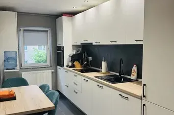Apartament 4 camere de vanzare GRIVITEI - Brasov anunturi imobiliare Brasov