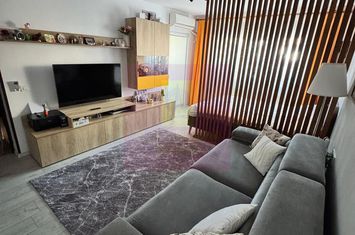 Apartament de vanzare in Campina, zona centrala anunturi imobiliare Prahova