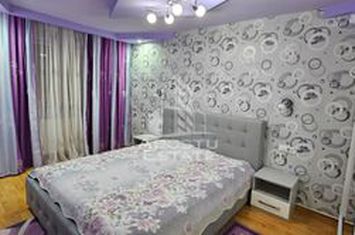 Apartament 3 camere, centrala proprie,boxa, zona Gheorghe Lazar anunturi imobiliare Timis