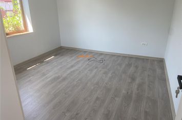Casă - 3 camere de inchiriat CENTRAL - Vrancea anunturi imobiliare Vrancea