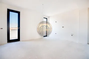 Apartament 3 camere de vanzare CENTRAL - Bihor anunturi imobiliare Bihor