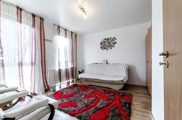 Casă 2008 - 6 camere - teren 1440 mp - Zadareni, Arad - COMISION 0% anunturi imobiliare Arad