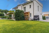 950.000 €, Vilă