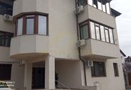 400 €, Garsonieră