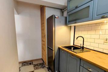Apartament 3 camere de vanzare CLUJ-NAPOCA - Cluj anunturi imobiliare Cluj