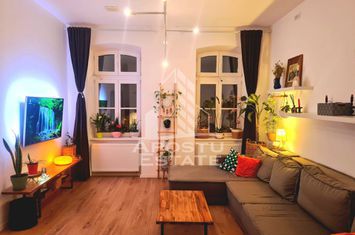 Apartament 2 camere + garsoniera, garaj, renovat complet, Badea Cartan anunturi imobiliare Timis