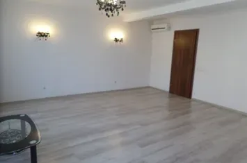 Aparatorii Patriei, inchiriere casa P+1+Pod, 175 mp totali+ Pod 60 mp, anunturi imobiliare Bucuresti