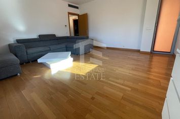 Asmitha Gardens 3 Camere 100 mp Metrou 8 m Etaj 2 anunturi imobiliare Bucuresti
