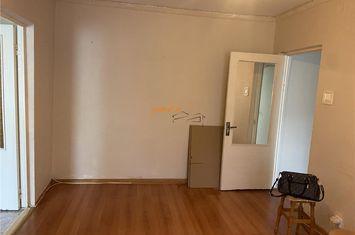 Apartament 2 camere de vanzare SUD - Vrancea anunturi imobiliare Vrancea