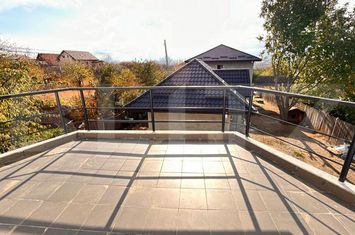 Vilă - 4 camere de vanzare IASI - Iasi anunturi imobiliare Iasi