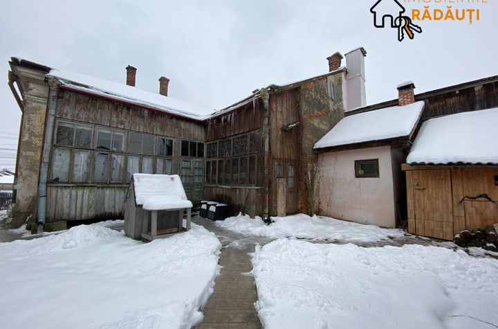 Casă - 4 camere de vanzare RADAUTI - Suceava anunturi imobiliare Suceava