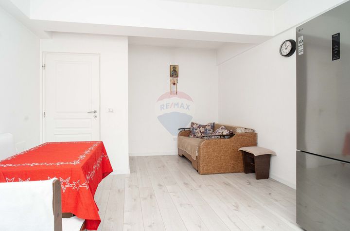Apartament 3 camere – Valea Adâncă, zona Pepinierei 0% COMISION anunturi imobiliare Iasi