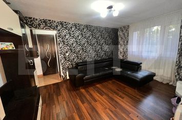 Apartament 3 camere de vanzare HUNEDOARA - Hunedoara anunturi imobiliare Hunedoara